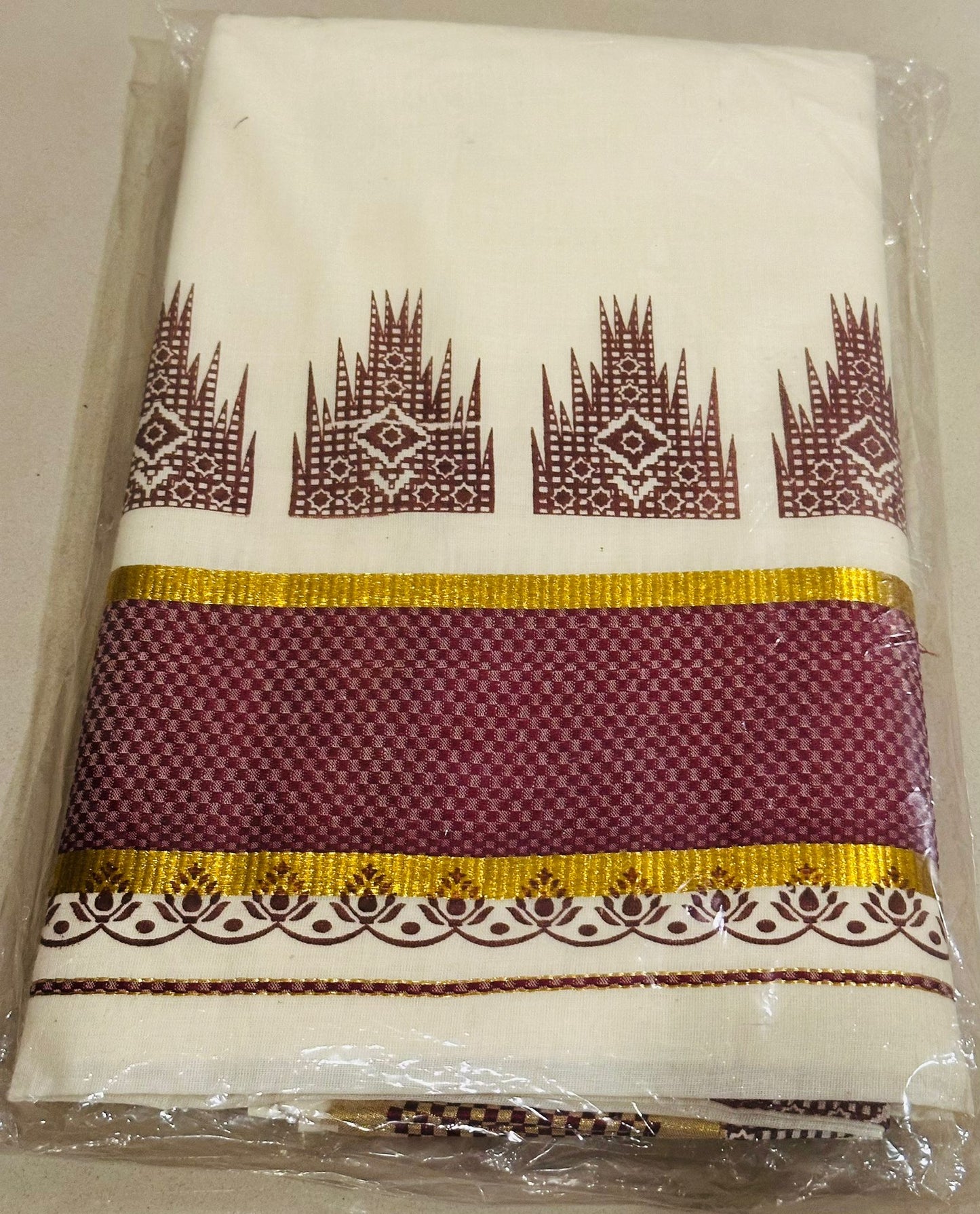 Premium handloom Elegant kasavu saree